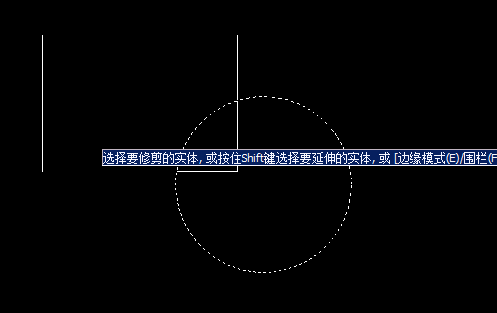 圍欄和窗交命令在CAD中的作用是什么？